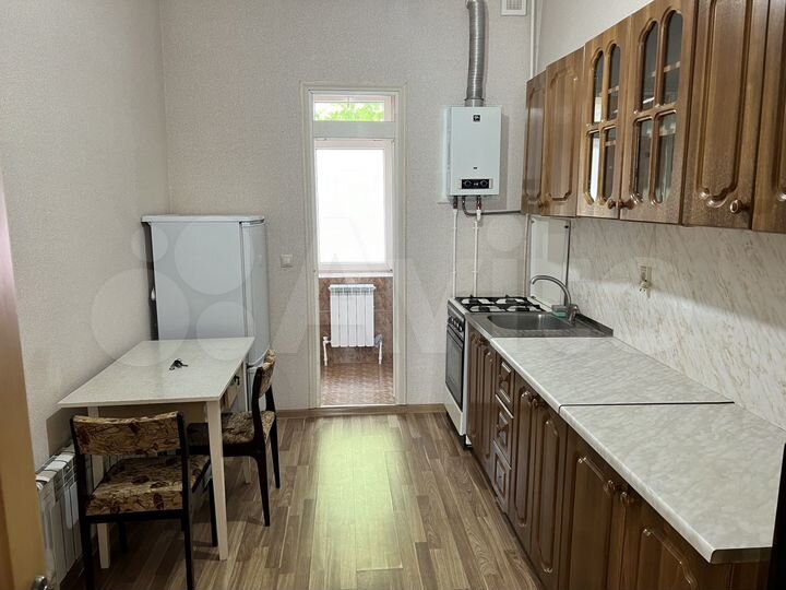 1-к. квартира, 40 м², 1/2 эт.