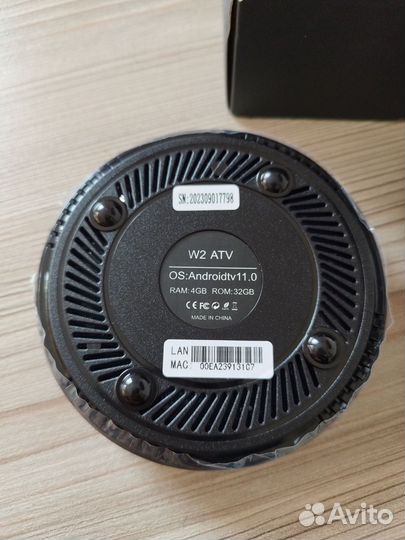 SMART TV приставка 4/32GB, новая