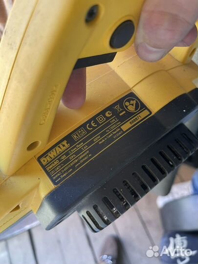 Dewalt dw680 рубанок электрический