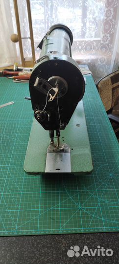 Промышленная швейная машина