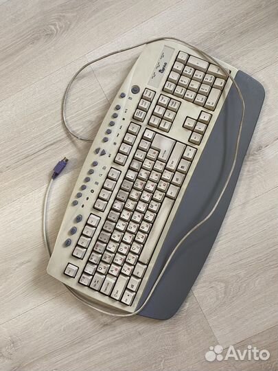 Клавиатура Genius K361