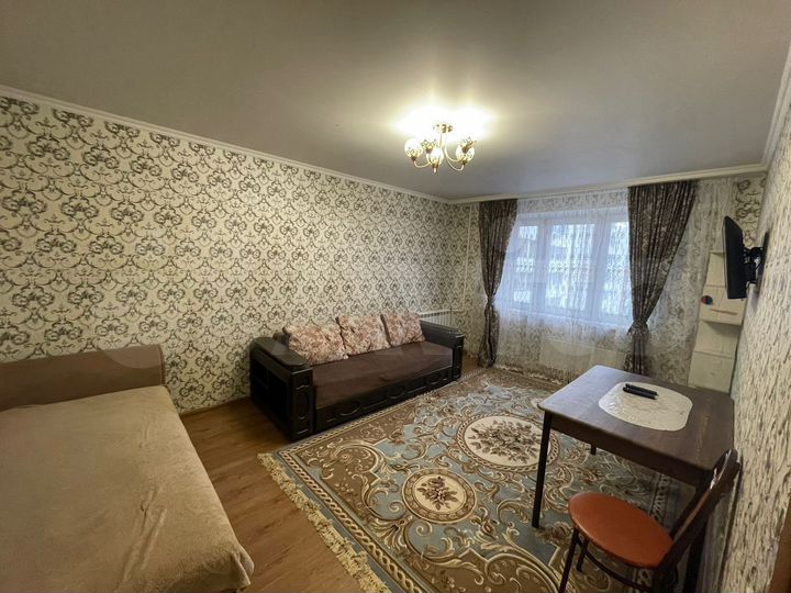 2-к. квартира, 60 м², 11/17 эт.