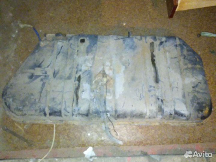 Бензобак ваз 21099