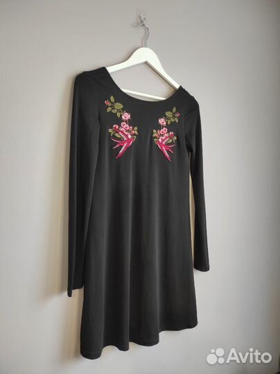 Платье женское