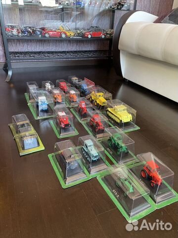 Модель трактора 1:43 Ашет