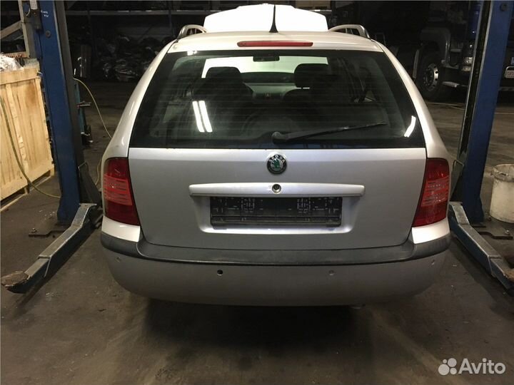 Разбор на запчасти Skoda Octavia Tour