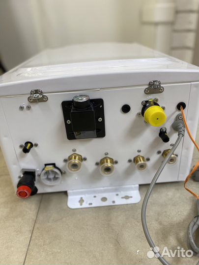 Газовый котел Navien Deluxe 13,16,24 Coaxial Корея