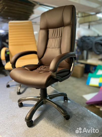 Компьютерное кресло