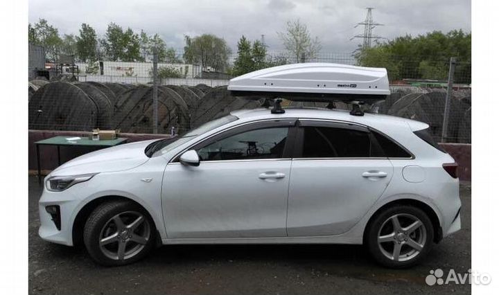 Автомобильный бокс,багажник на крышу