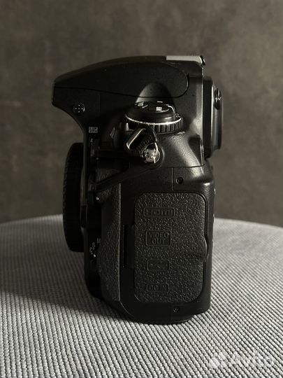 Nikon D700 Body (с аксессуарами)