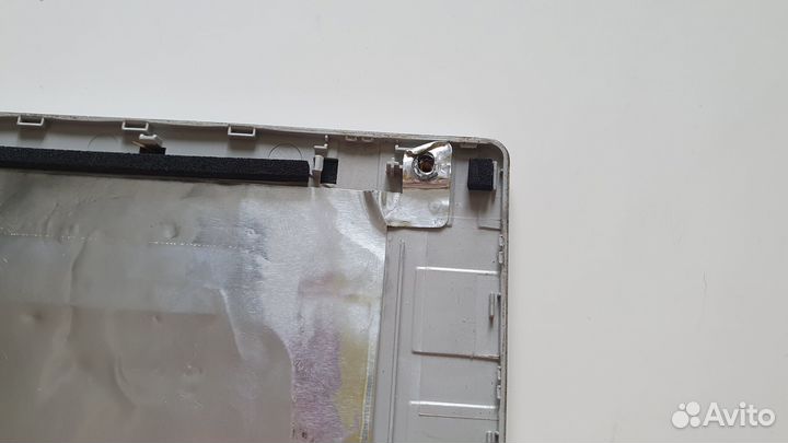 Б/у Крышка матрицы ноутбука Samsung NP305V5A