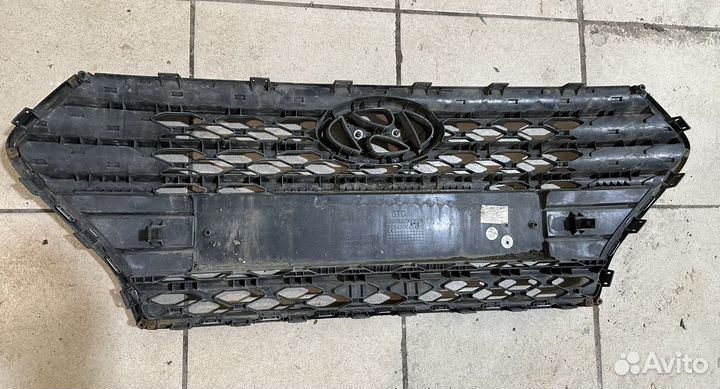 Решетка радиатора на hyundai solaris 2 хендэ соля