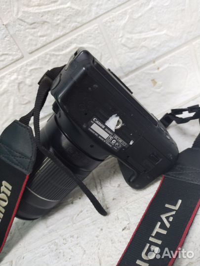 Фотоаппарат Canon