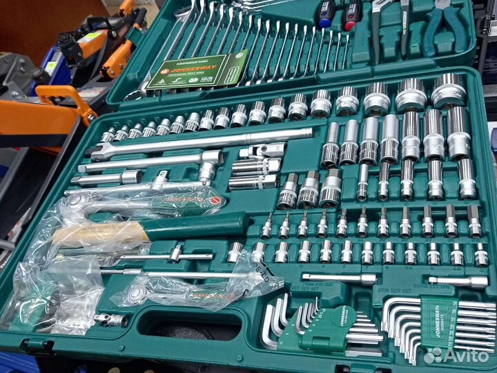 Набор инструментов Jonnesway 127 128