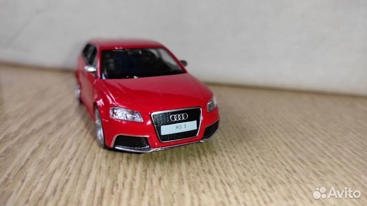 Масштабные модель автомобиля audi RS 3 sportback