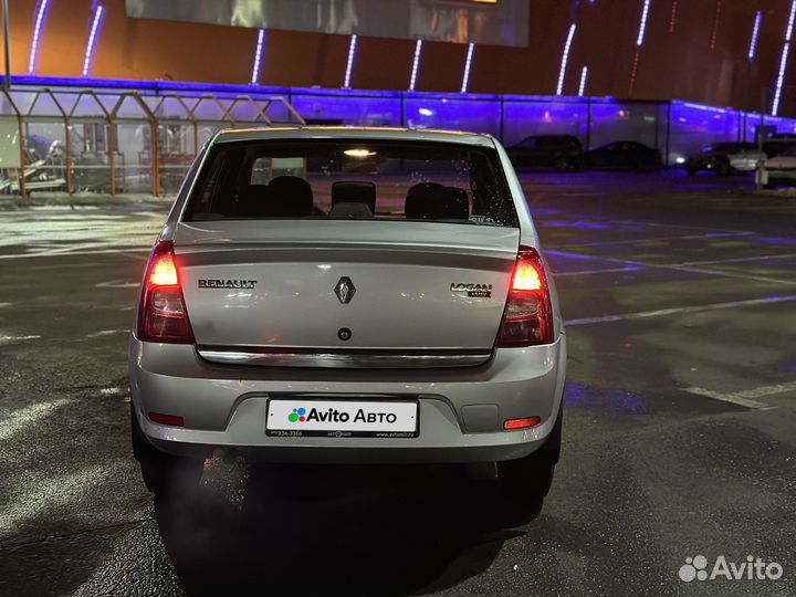 Renault Logan 1.6 AT, 2012, 329 000 км