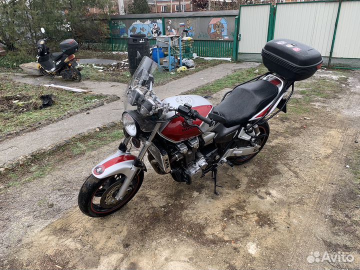 Honda cb 1300