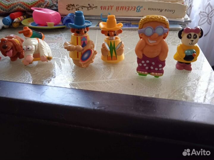 Фигурки из киндер сюрприза