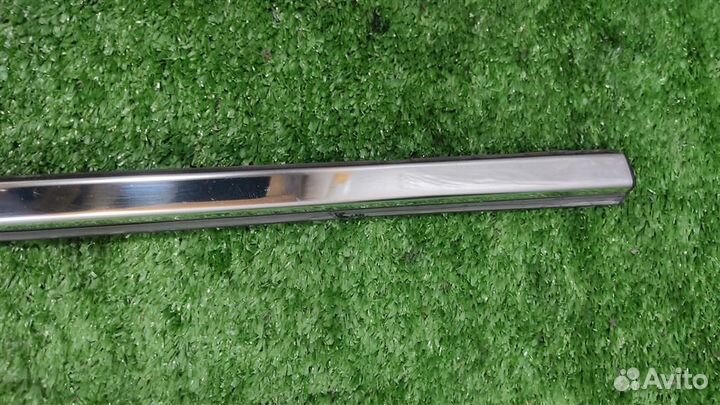 Молдинг стекла заднего левого Honda CR-V 3 (RE) 2