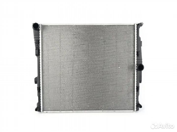 Радиатор охлаждения BMW X3 F25