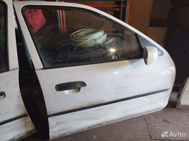 Двери Ford Mondeo 1