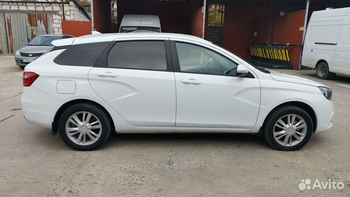 LADA Vesta 1.6 МТ, 2018, 111 000 км