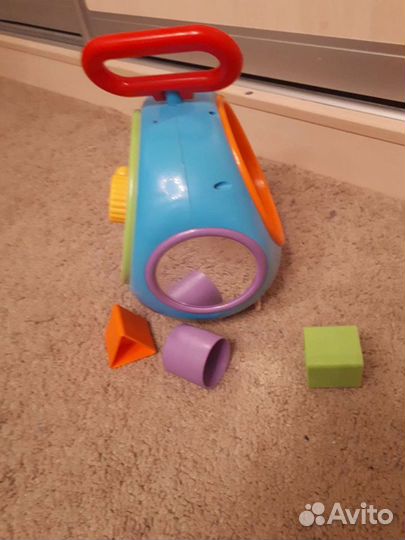 Развивающая игрушка