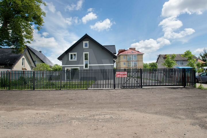 Таунхаус 155 м² на участке 4 сот.