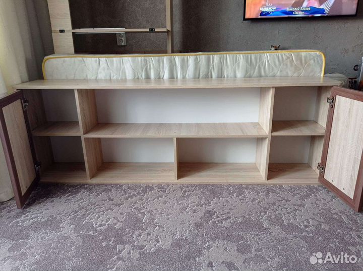 Полка навесная