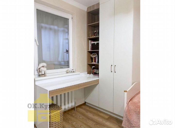 Угловой шкаф