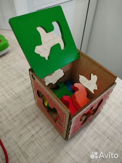 Развивающие игрушки для малышей