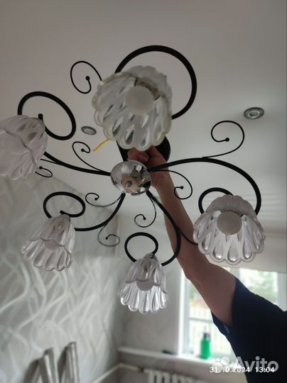 Люстра потолочная бу