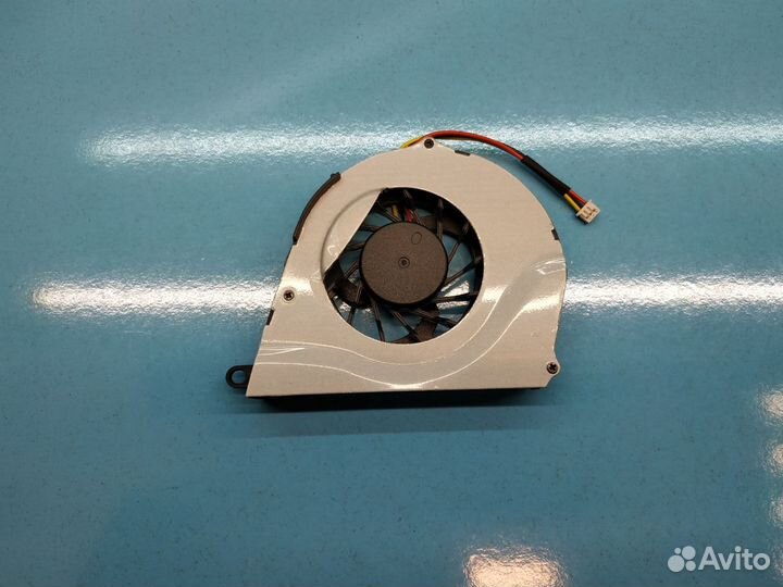 Кулер ноутбука Toshiba Satellite L650 L750 3pin