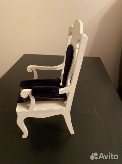 Кресло для куклы