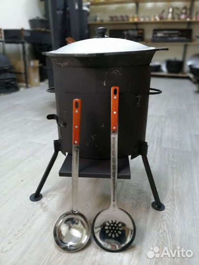 Казан чугунный узбекский