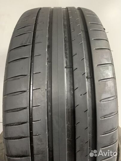 Michelin Pilot Sport 4 245/45 R20 и 285/40 R20 103Y