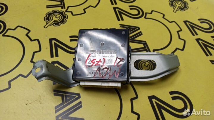 Блок управления ABS Toyota Windom MCV21 2mzfe