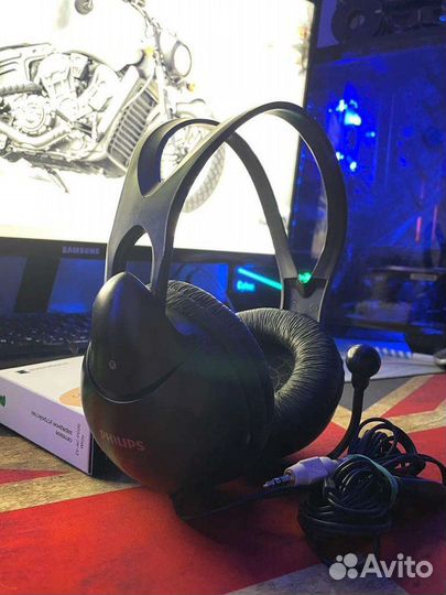 Проводная гарнитура