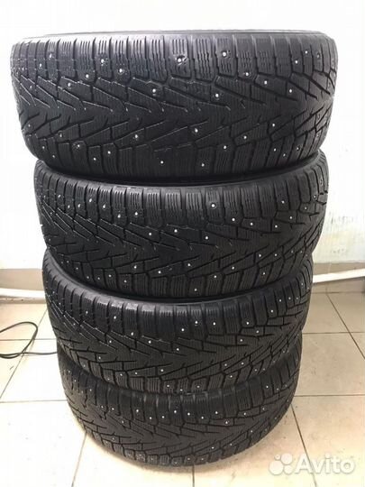 Nokian Tyres Hakkapeliitta 7 265/60 R18