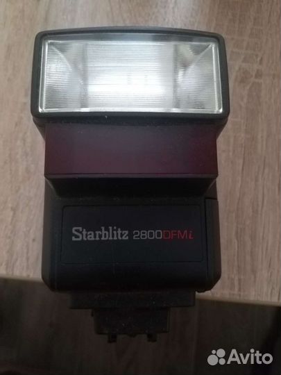 Фотовспышка Starblitz 2800 DFMi