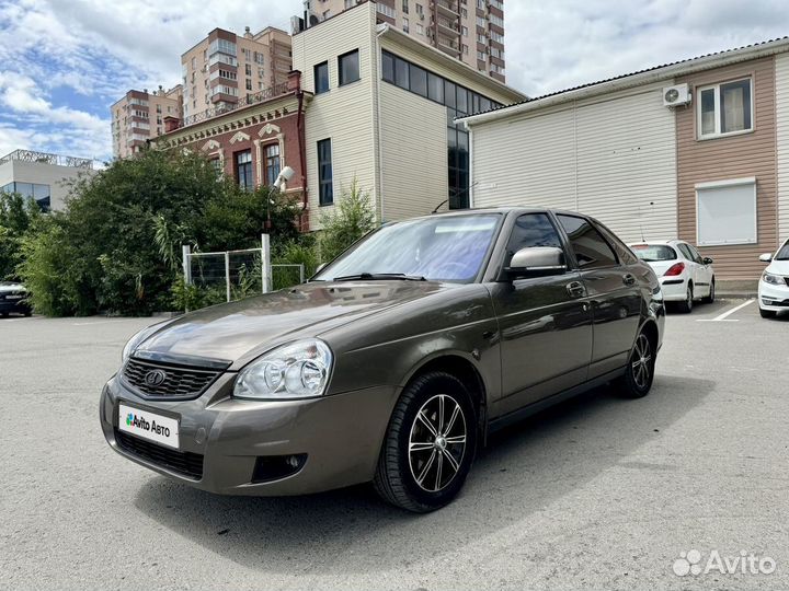 LADA Priora 1.6 МТ, 2013, 215 986 км