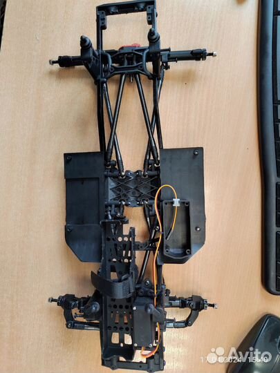Шасси Axial SCX 10 ll