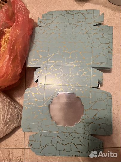 Коробки и упаковочный материал