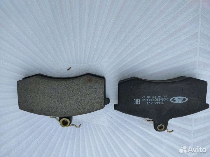 Тормозные колодки, шестерни, запчасти ваз