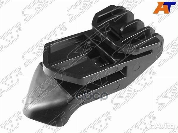 Клипса крепления заднего фонаря toyota camry/PR