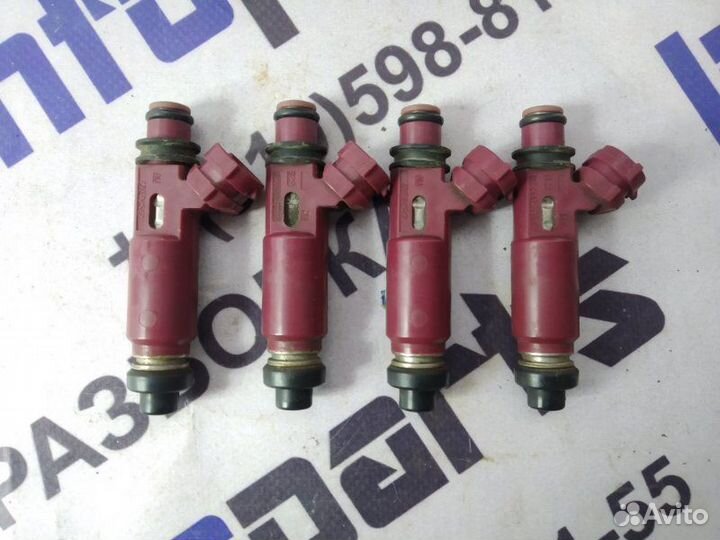 Форсунка топливная Mazda 3 BK Z6 2008