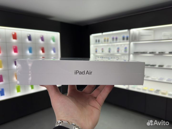 iPad Air (5th Generation) 64GB, Wi-Fi
