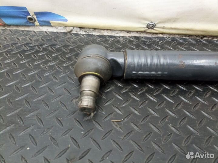 8131582 Тяга рулевая продольная