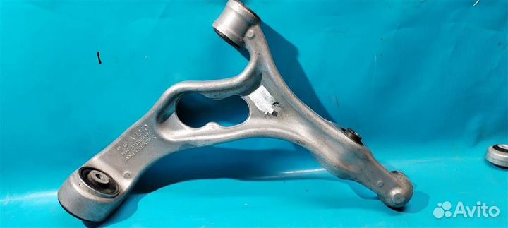 Рычаг передний нижний правый Porsche Cayenne 958