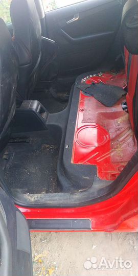 Audi A3 1.6 МТ, 2006, битый, 420 000 км